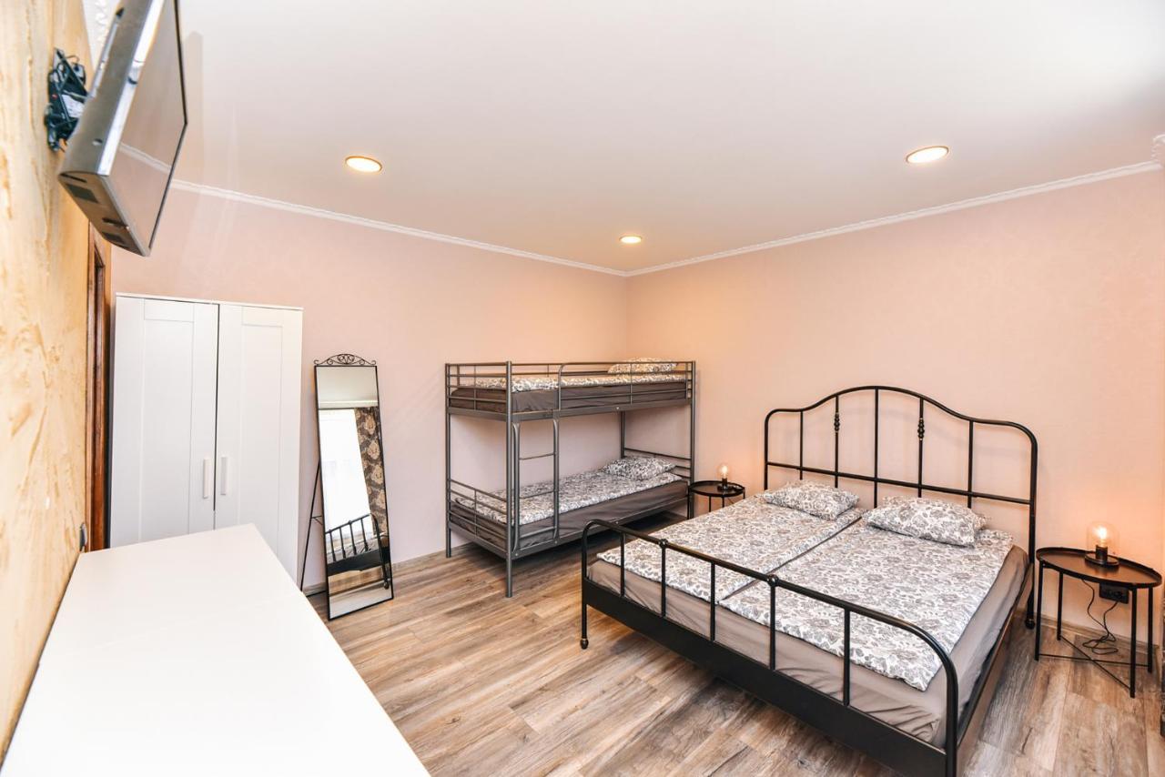 Meldernams Aparthotel Ventspils Bagian luar foto