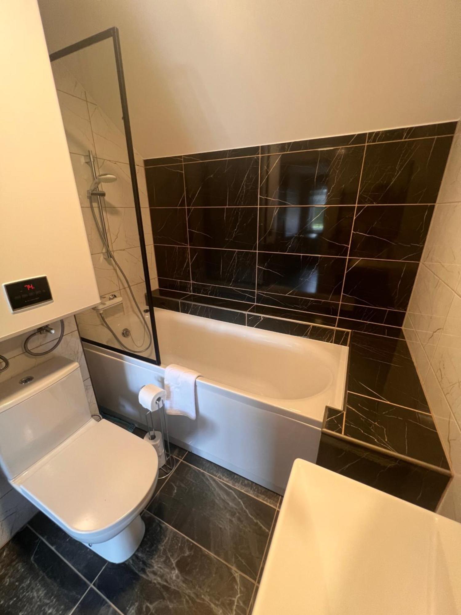 Meldernams Aparthotel Ventspils Bagian luar foto
